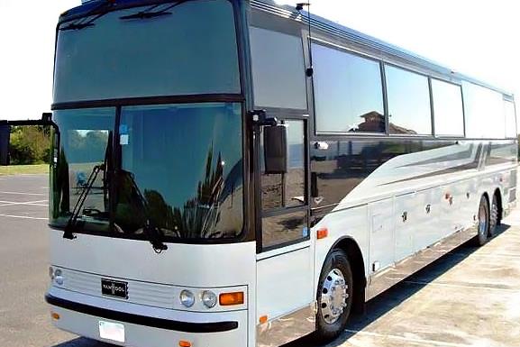 Charter Bus Olathe, KS 